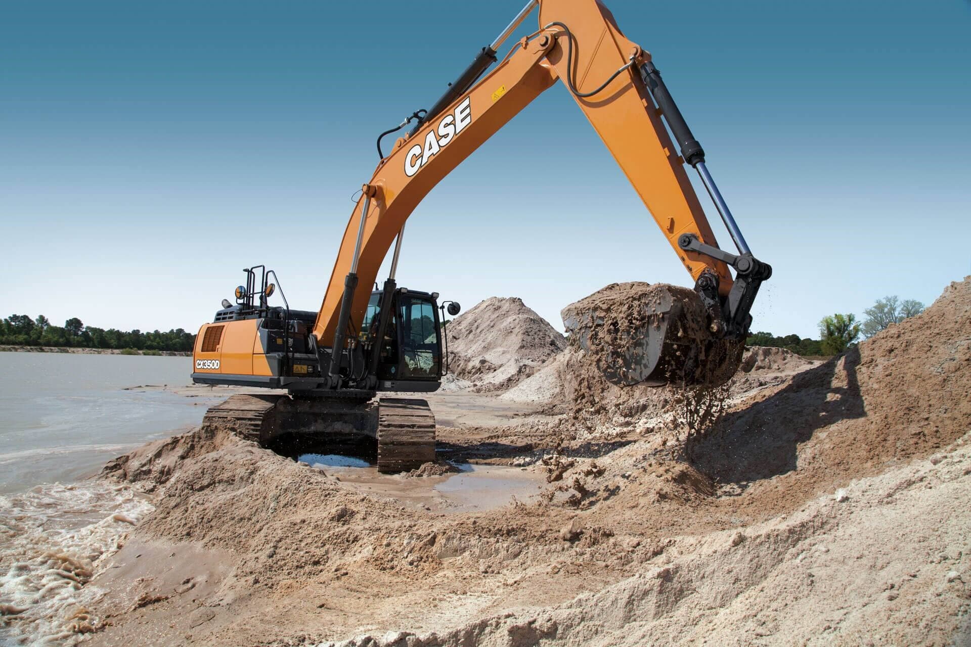 Excavadora CX 350C — Fuerza para movimiento de tierra pesado